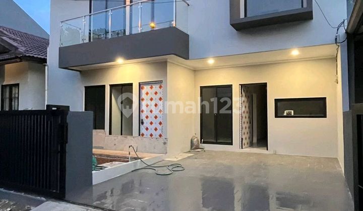 Brand New House in Bintaro Jaya 9
