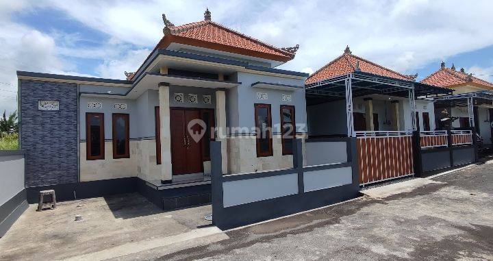 House For Sale In Pering, Gianyar Near Saba Beach  1