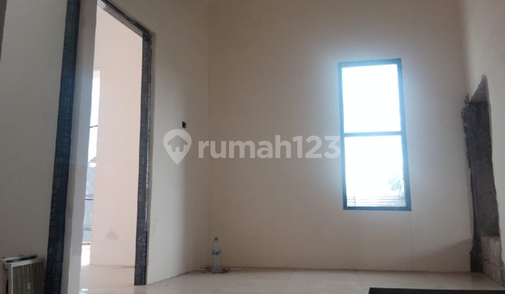 Rumah Baru Medokan Ayu Rungkut Surabaya