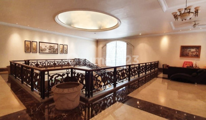 Rumah Mewah Jalan Raya Araya Surabaya 2