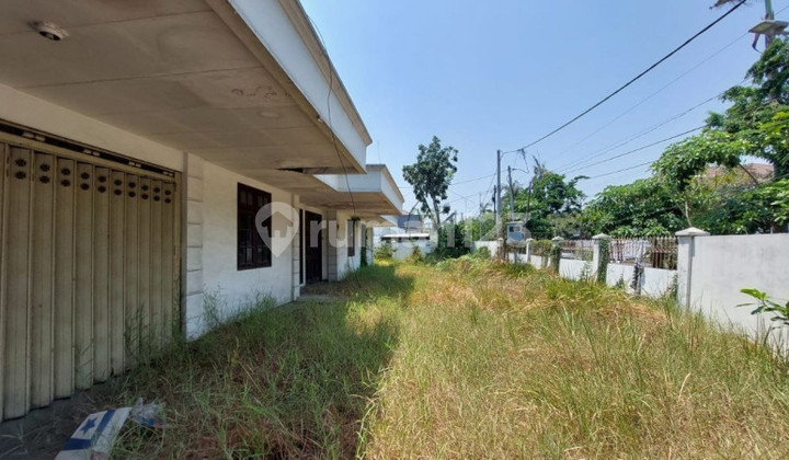 Beautiful Satellite House Surabaya 2