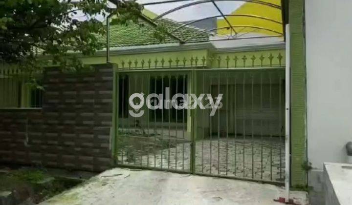 RUMAH LUAS SIAP HUNI UNTUK KANTOR ATAU USAHA 1