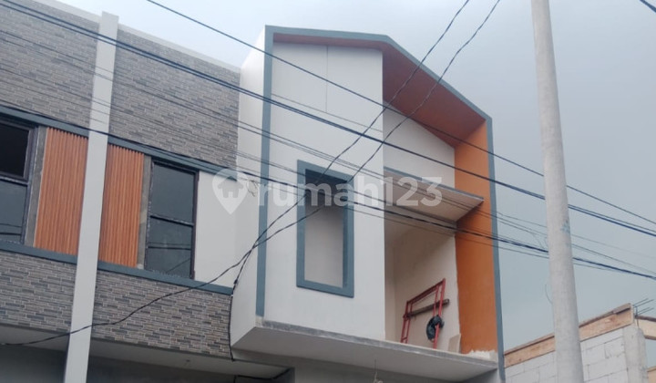 New House Medokan Ayu Rungkut Surabaya