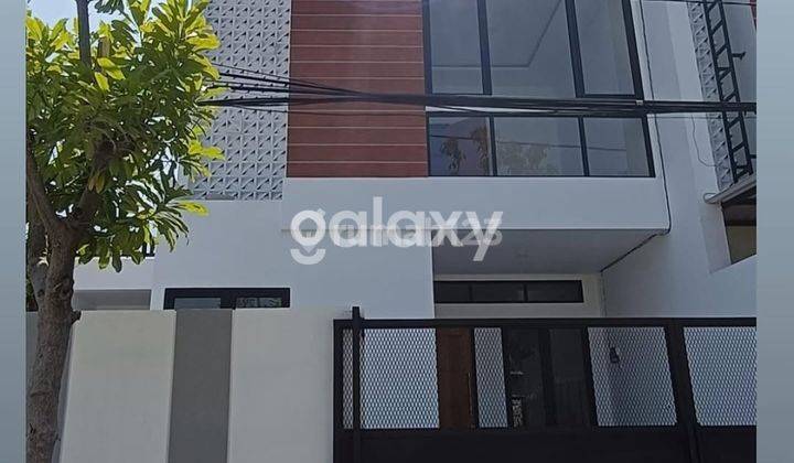 RUMAH HOOK BARU GRESS 2LANTAI MODEL SCANDINAVIAN DI GADING PANTAI KENJERAN SURABAYA 2