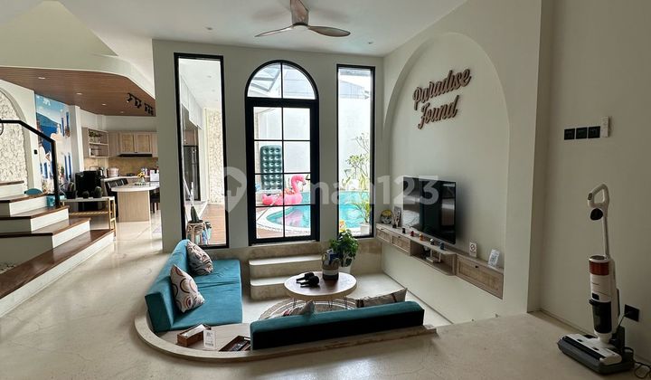 Kbp Cassa De Jingga Villa For Rent & For Sale