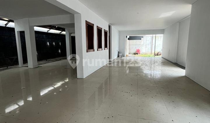 Disewakan Ruang Usaha Sayap Riau