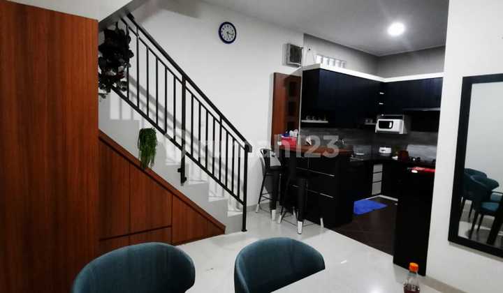 Disewakan Rumah Furnished Di Batununggal 2