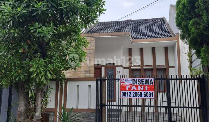 Disewakan Rumah Di Taman Kopo Indah 3blok E