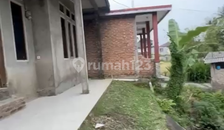 Dijual Rumah Jl Cipanas Baru  1