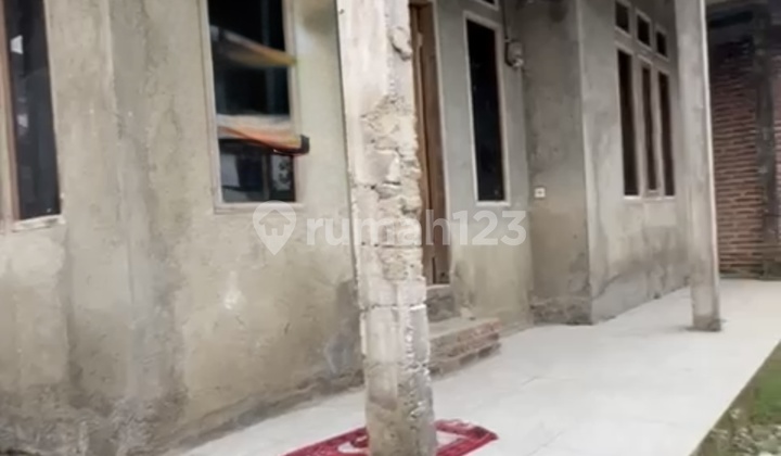 Dijual Rumah Jl Cipanas Baru  2