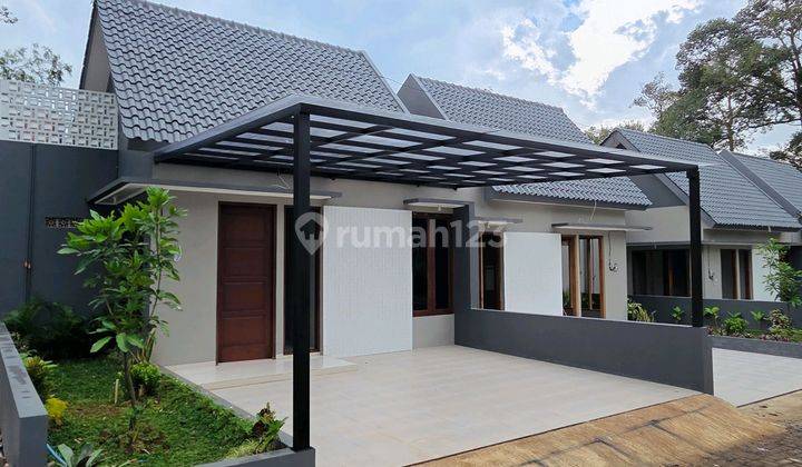 Rumah Modern Minimalis Dekat Kampus Unnes Gunungpati Type 40/120 Shm 1