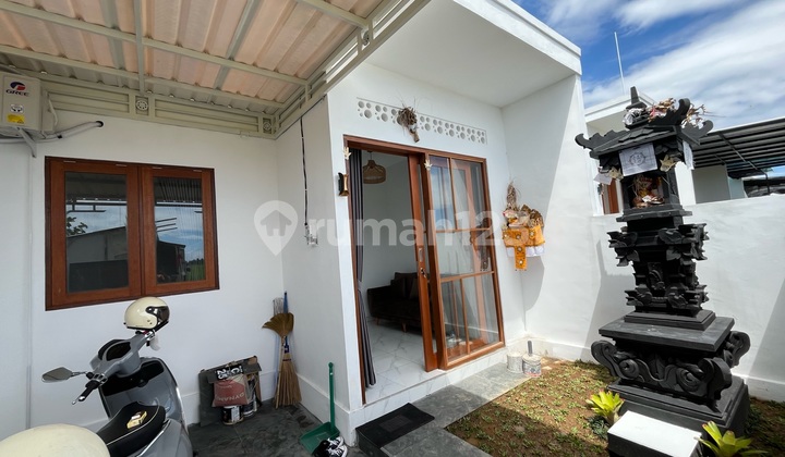 Beautiful House Ready To Live In Bali | 25 Minutes To Nuanu Beach Club, Furnished House