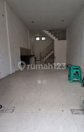 Rumah Komplek Siap Huni Daerah Katamso