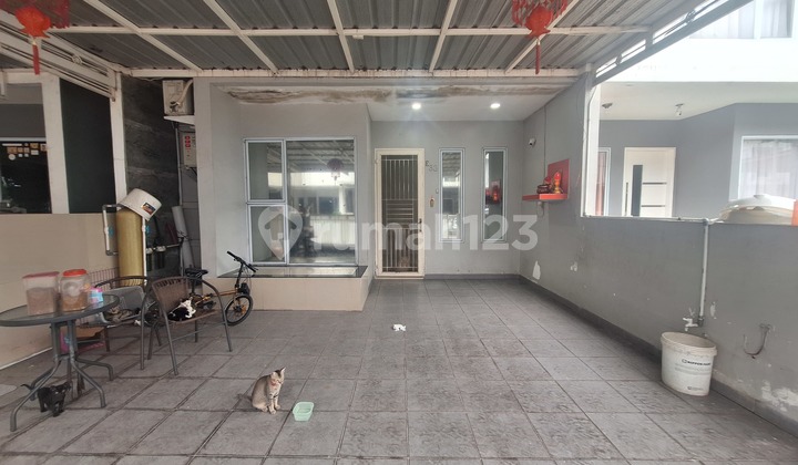 Villa Mutiara Palace