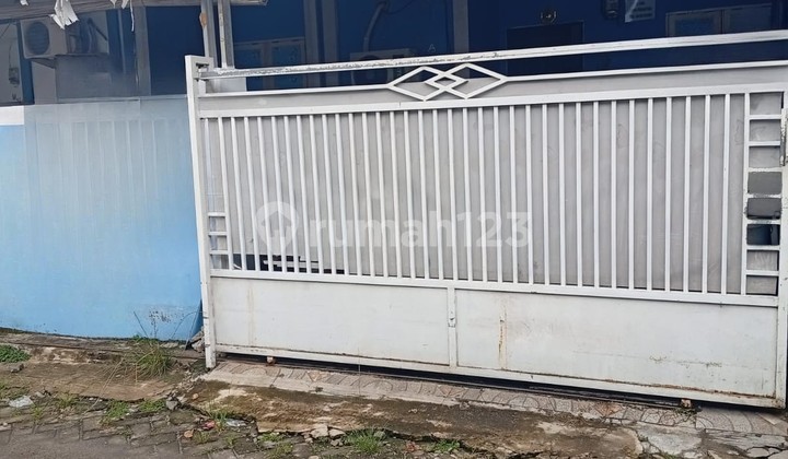 Villa The Green Makmur