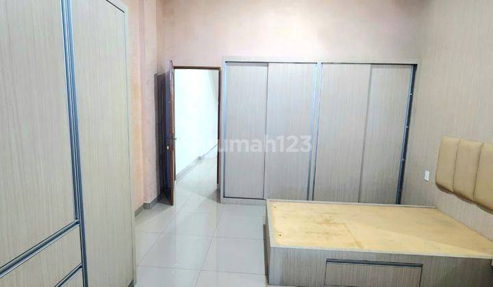 Komplek Istana Prima 2 1