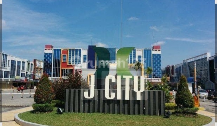 Multifunctional Shop House in Jcity 2