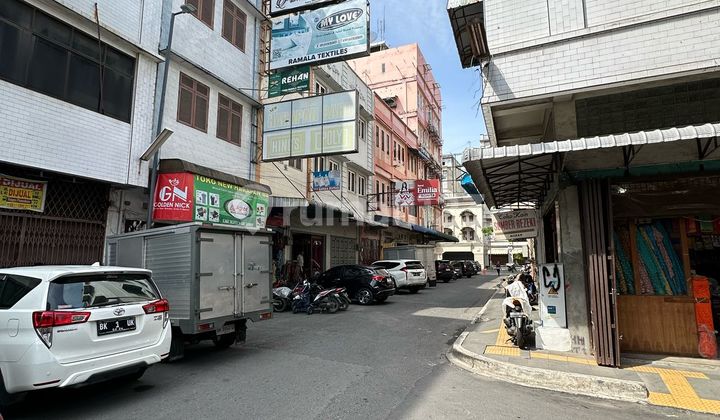 Ruko Pusat Grosir Di Kesawan Medan ( A. Yani 3 ) Ruko Pusat Grosir Di Kesawan Medan ( A. Yani 3 )