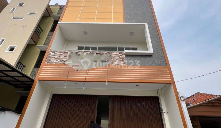 Dijual Ruko Baru Tempat Strategis 2 Lantai Daerah Kelapa Gading 1