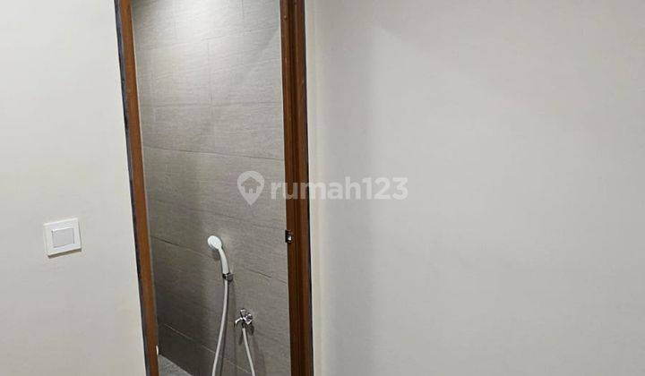 Disewakan Apartemen Menara Jakarta Kemayoran Harga Nego 2