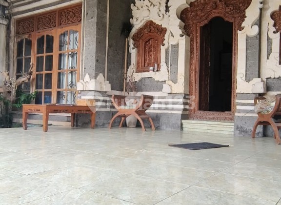 4-Bedroom House in Padangsambian, West Denpasar at Market Price 200 Sqm