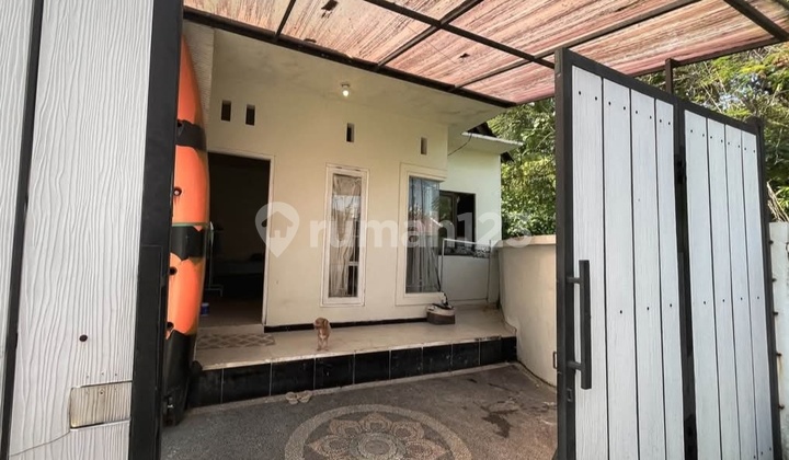 Jimbaran House 2 Bedroom Type 60/80, 10 Minutes to Udayana University Jimbaran Campus 2