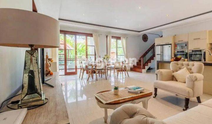 VILLA 4BR CANGGU 2