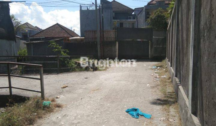 Kos Kos An Renon 6 Kamar Luas Tanah 300 M2 2