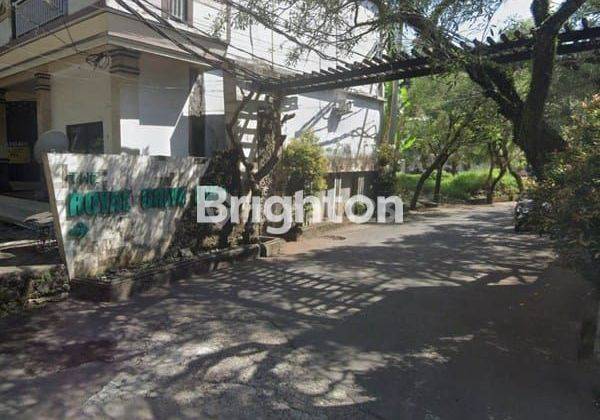 Rumah One Gate Sistem 2br Listrik Under Groud Row Jalan 8 M 2