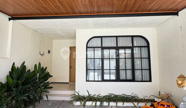 Brand New 3Br House Near Dyatmika School Denpasar Sanur Beach V478