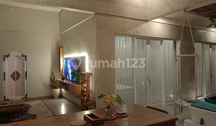 Modern 3BR Villa Keramas: 5 mins to Beach Modern 3BR Villa Keramas: 5 mins to Beach