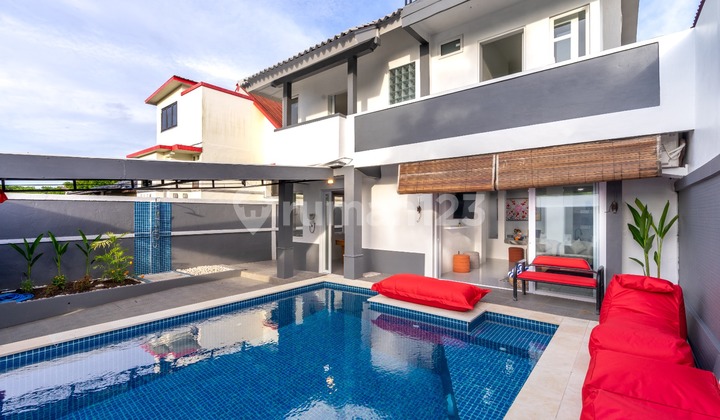 5BR Modern House Uluwatu Freehold Pool Rooftop Ocean View
