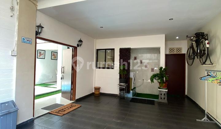 Villa uma luhur 3 Lantai 3 Kamar Full Funish dekat pantai melasti 2