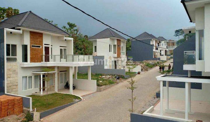 Rumah Murah Lantai 2 Lokasi Bukit Sangrilla Lawang Malang