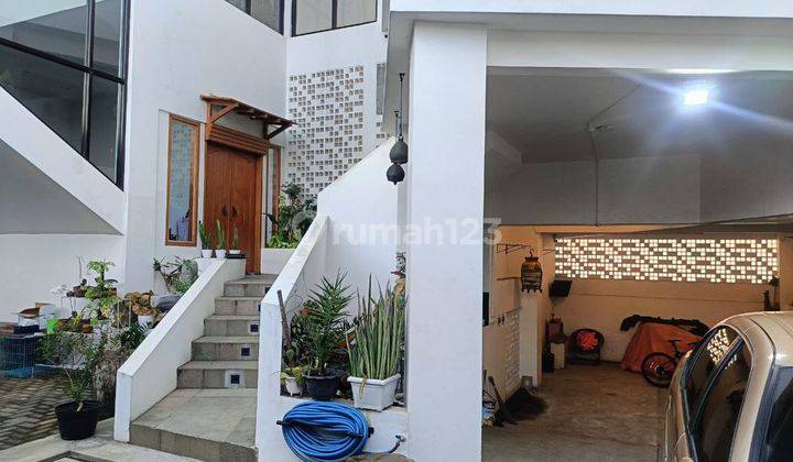 Rumah Di Jual Murah Lantai 3 + Basement Bumiayu Kota Malang 2