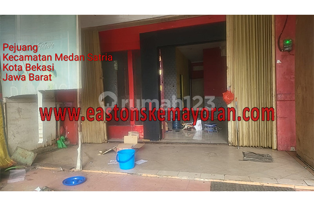 For Sale, Medansatria Shophouse 2