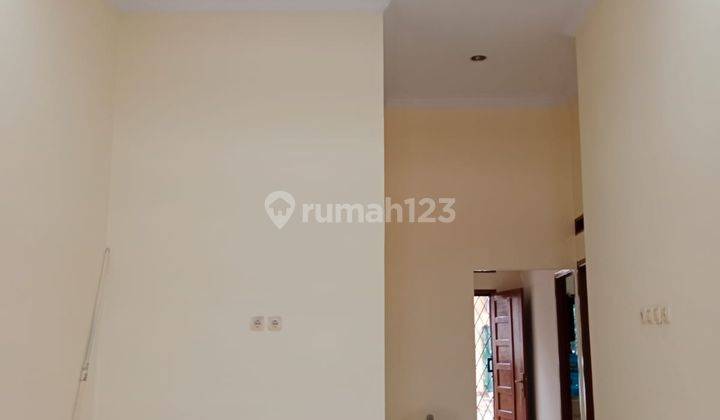 Dijual Rumah Hook Poris Indah Hadap Timur Laut 2