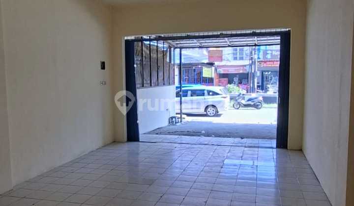 FOR RENT: STRATEGIC 2-STORY SHOPHOUSE IN PORIS INDAH, FACING THE ROAD FOR RENT: STRATEGIC 2-STORY SHOPHOUSE IN PORIS INDAH, FACING THE ROAD