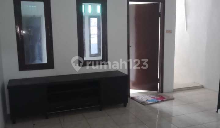 Dijual Rumah + Kios 2 Lantai 3kt 3km Di Poris Cipondoh 
