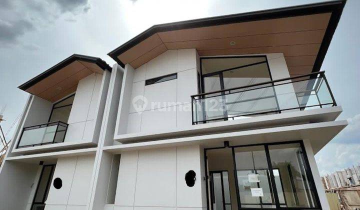 Dijual Rumah 2 Lantai Cendana Essence Lippo Karawaci 2