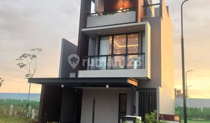 SOUTH TRESOR METLAND PURI RUMAH 3 LANTAI LOKASI PREMIUM