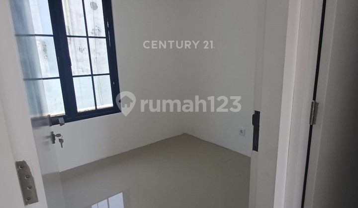 Dijual Rumah Bagus Strategis di Bintaro Sektor 3A 2