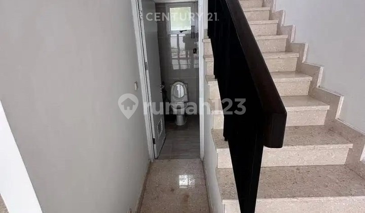 Dijual Rumah Strategis Harga Menarik di Lebak Bulus Jaksel 2