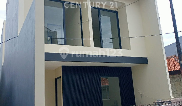 Dijual Rumah Strategis Harga Menarik di Bintaro Sektor 2 Tangsel Dijual Rumah Strategis Harga Menarik di Bintaro Sektor 2 Tangsel