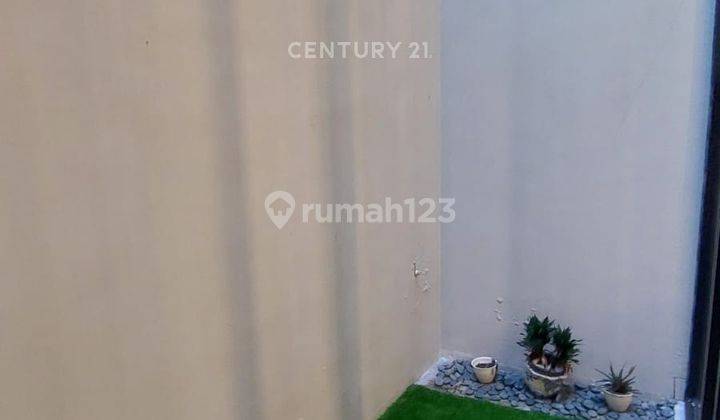 Dijual Rumah Baru Strategis Di Dekat Al Azhar Bintaro 2