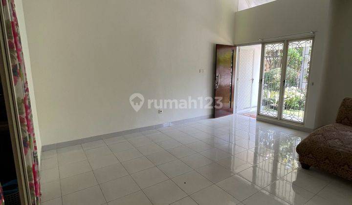 Bs Nego Rumah Cantik Modern Minimalis Bagus Unfurnished 1 Lantai Seperti Baru SHM Jalan Sunrise 1, Bogor Balcony, Rancamaya Golf Estate 10