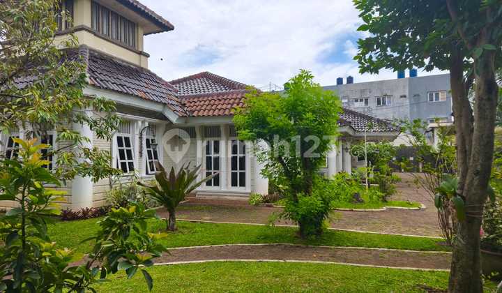 Rumah Dijual Cirendeu. Tangsel. Ada Kolam Renang Rumah Dijual Cirendeu. Tangsel. Ada Kolam Renang
