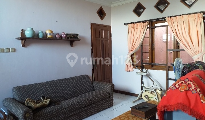 House for Sale in Pamulang. South Tangerang 2