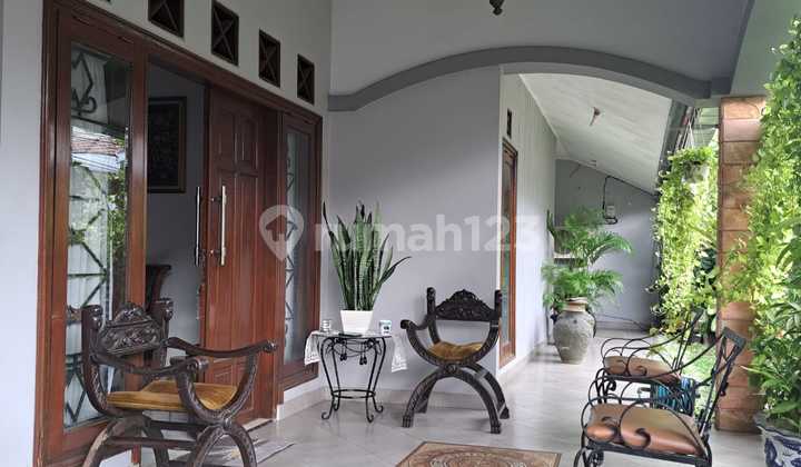 House for Sale in Tebet, 2 Floors, Wide Road. No Flooding 2