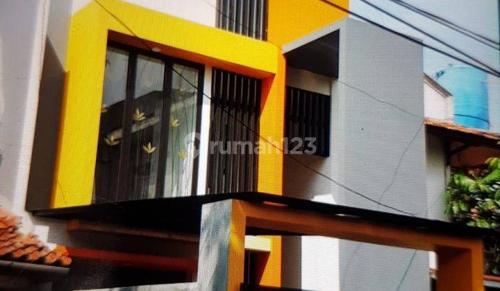 Rumah Minimalis Modern di Tanah Abang Jakarta Pusat 1